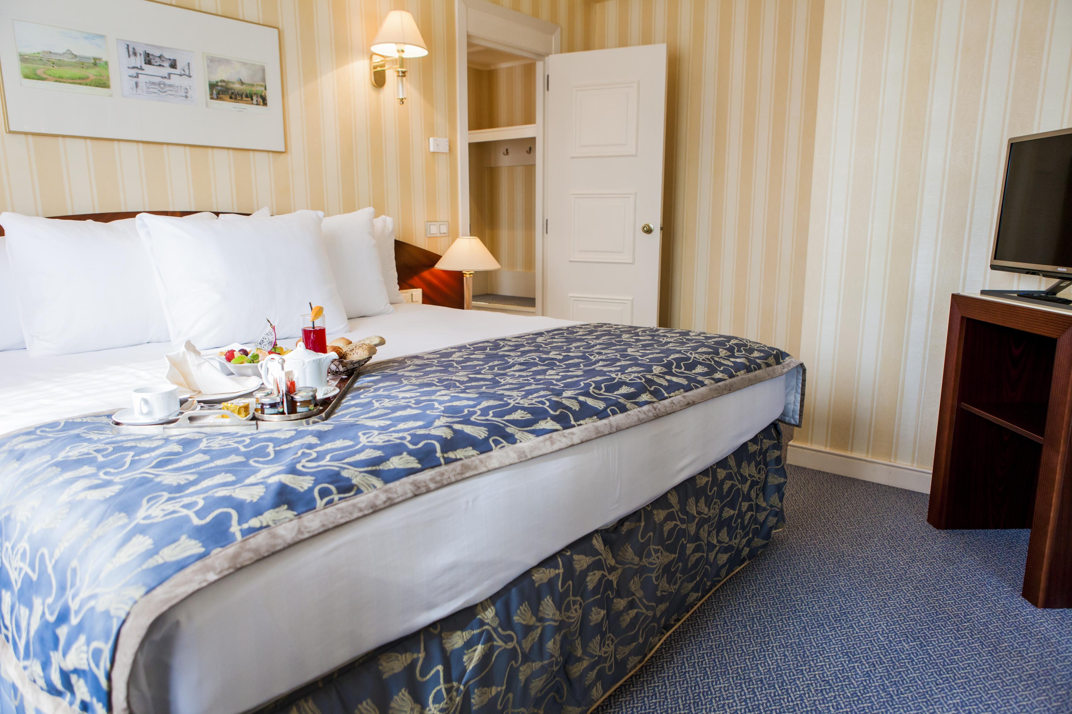 Hotel Le Chatelain Brussel Eksteriør bilde A room at the hotel