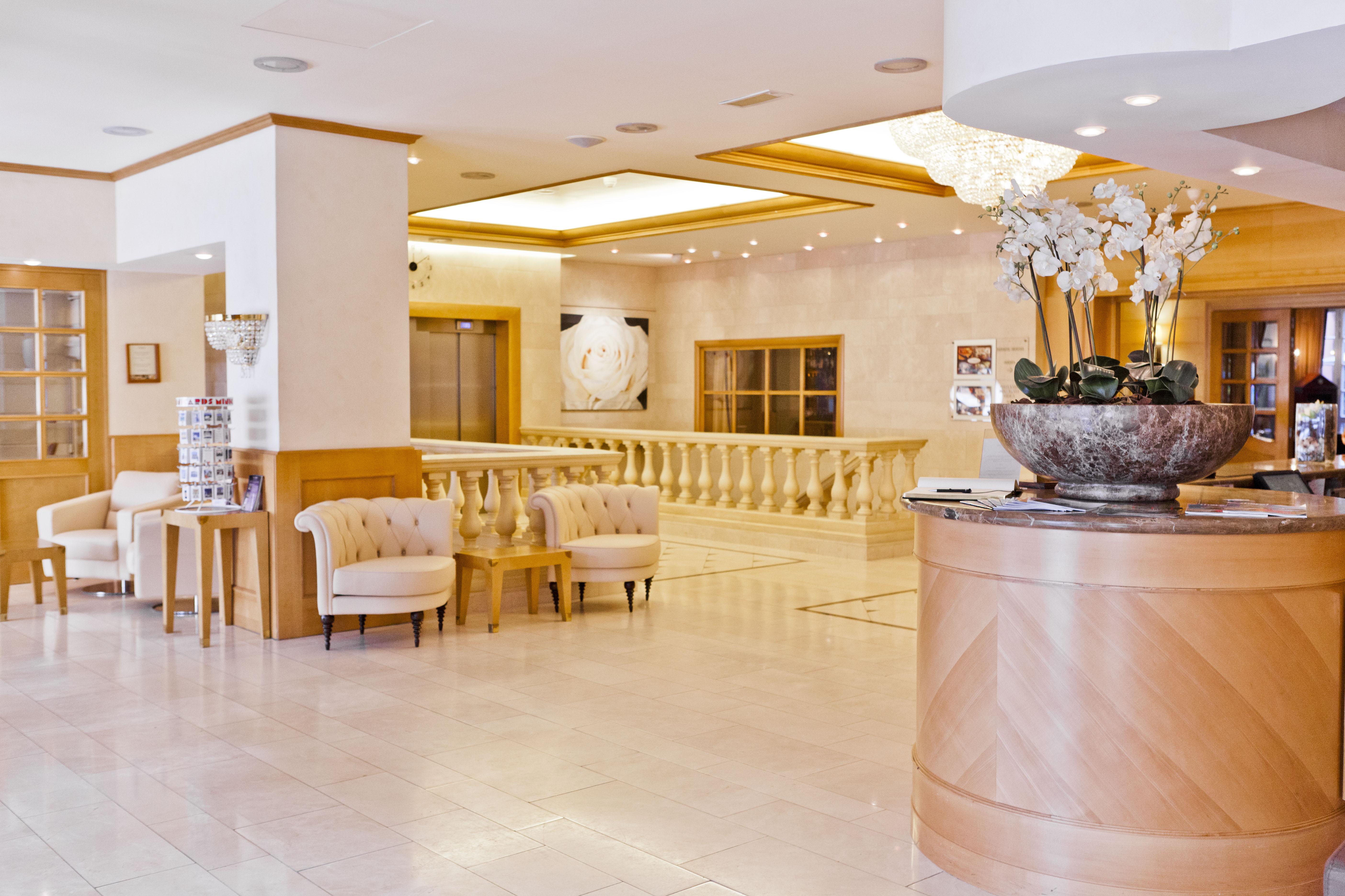 Hotel Le Chatelain Brussel Eksteriør bilde Lobby