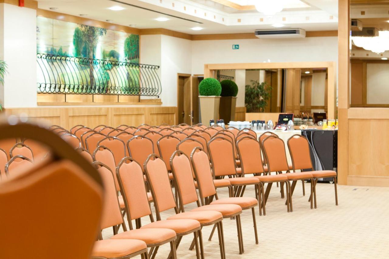 Hotel Le Chatelain Brussel Eksteriør bilde The conference centre